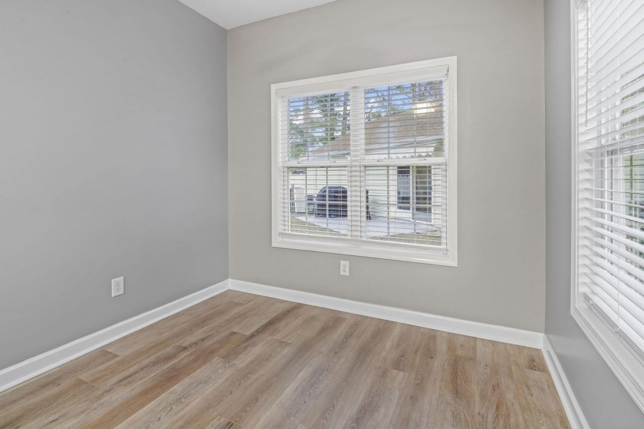 6627 Cherry Laurel Dr. Photo 25