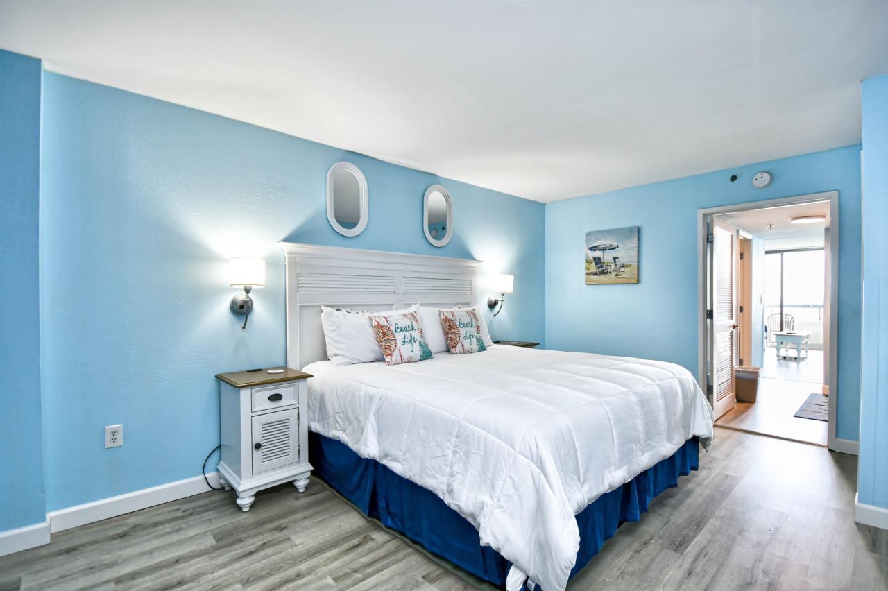 2401 S Ocean Blvd. Photo 15