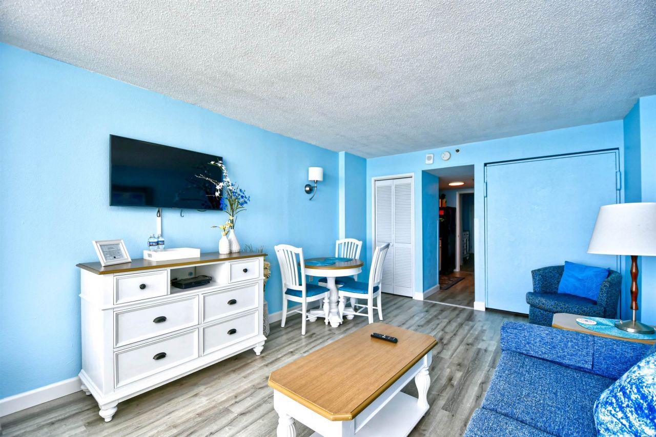 2401 S Ocean Blvd. Photo 8