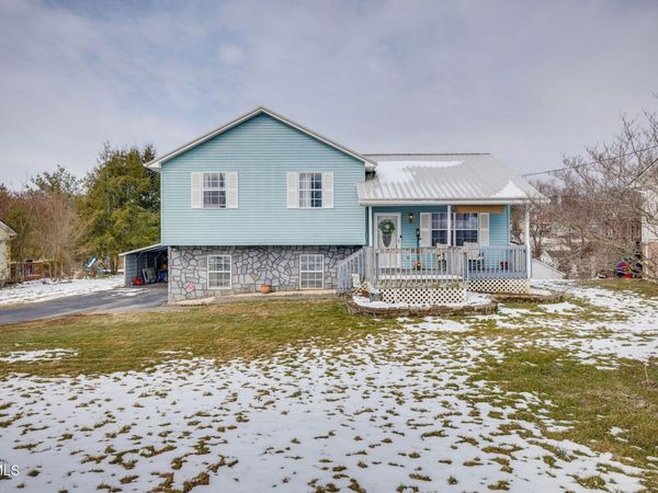 1065 Gray Station Road, Gray, TN 37615