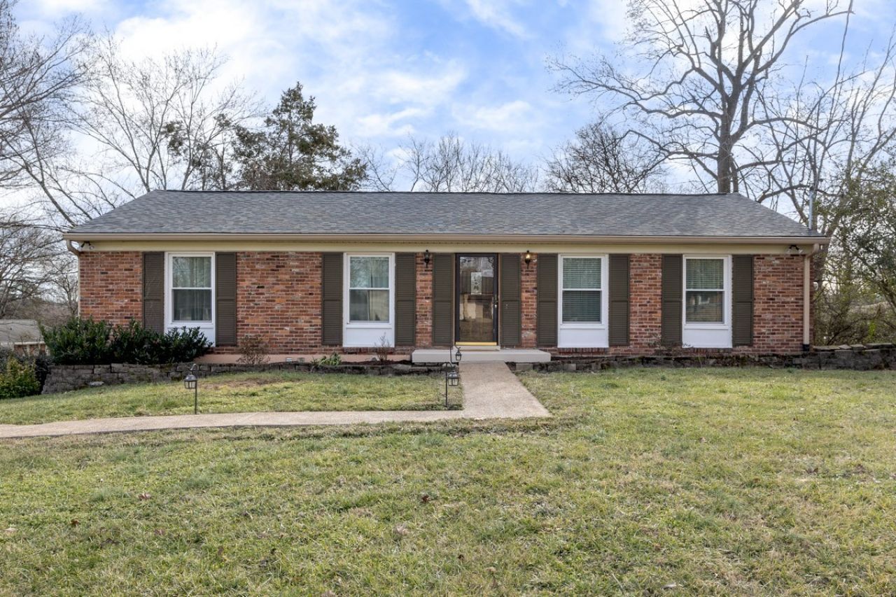 203 Garrett Dr, Nashville, TN 37211 Main Photo