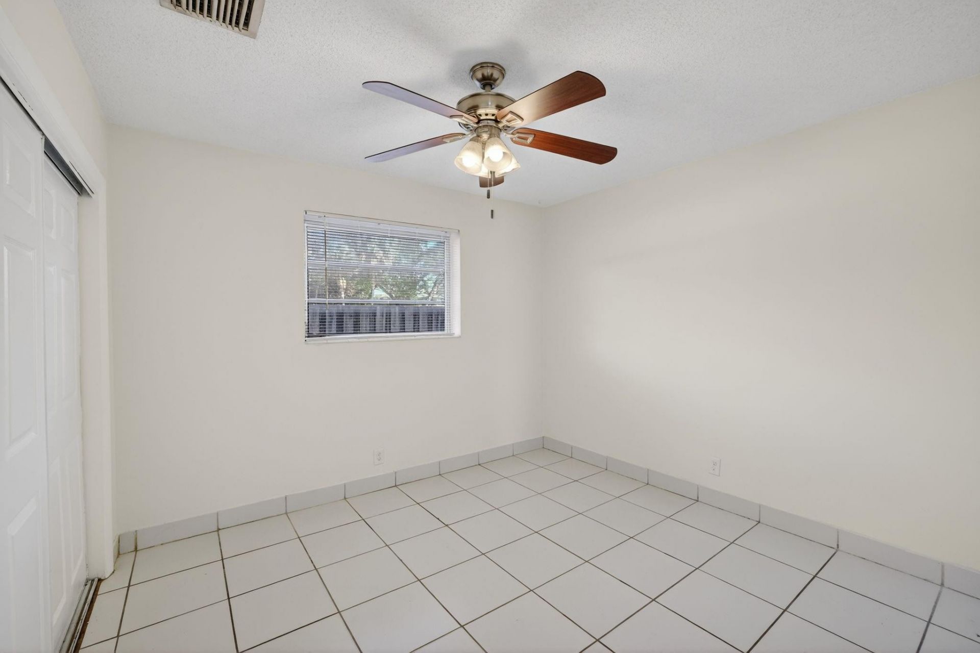 2500 SW 18th Ter, Unit 3, Fort Lauderdale, FL 33315 Photo