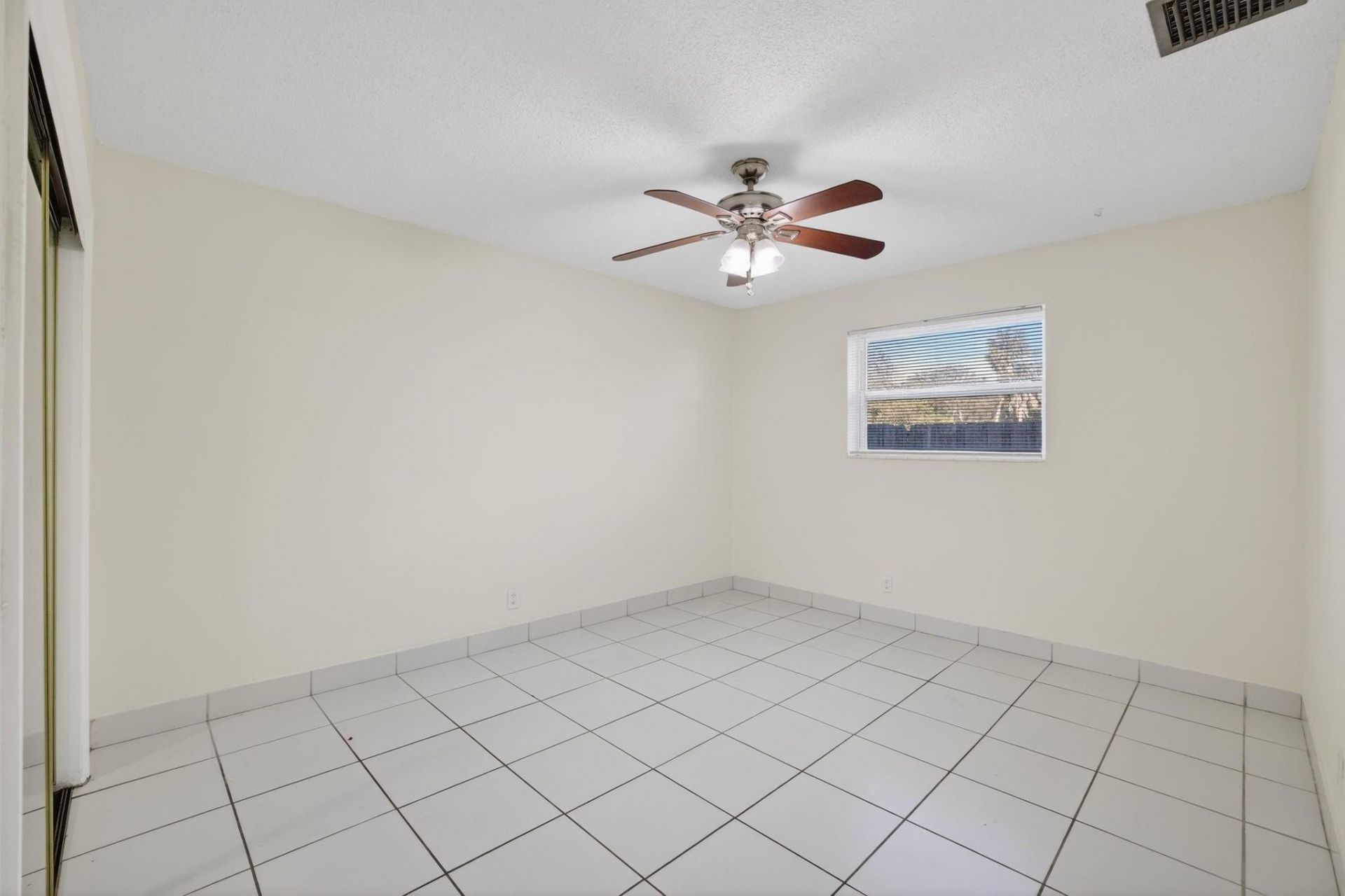 2500 SW 18th Ter, Unit 3, Fort Lauderdale, FL 33315 Photo