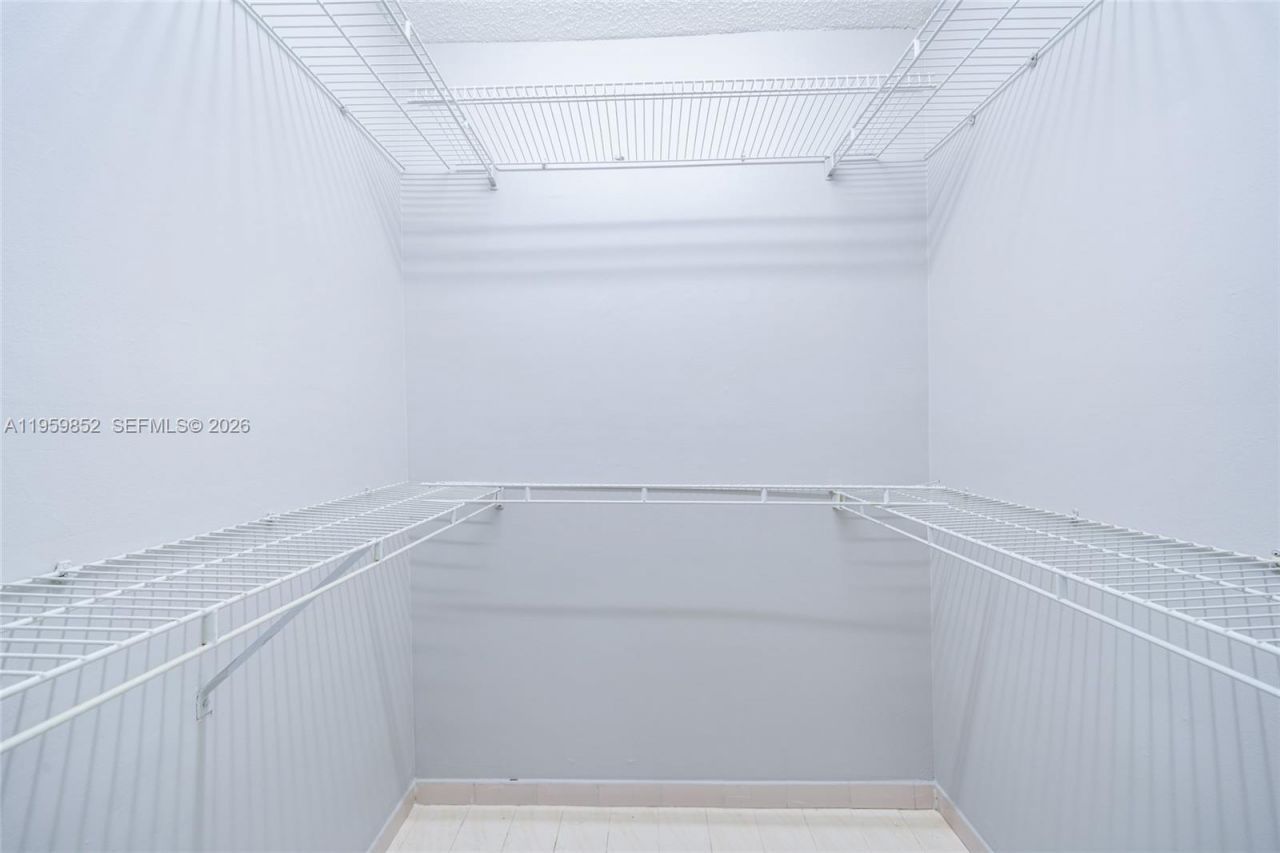 2755 W 74th St, Hialeah, FL 33016 Photo