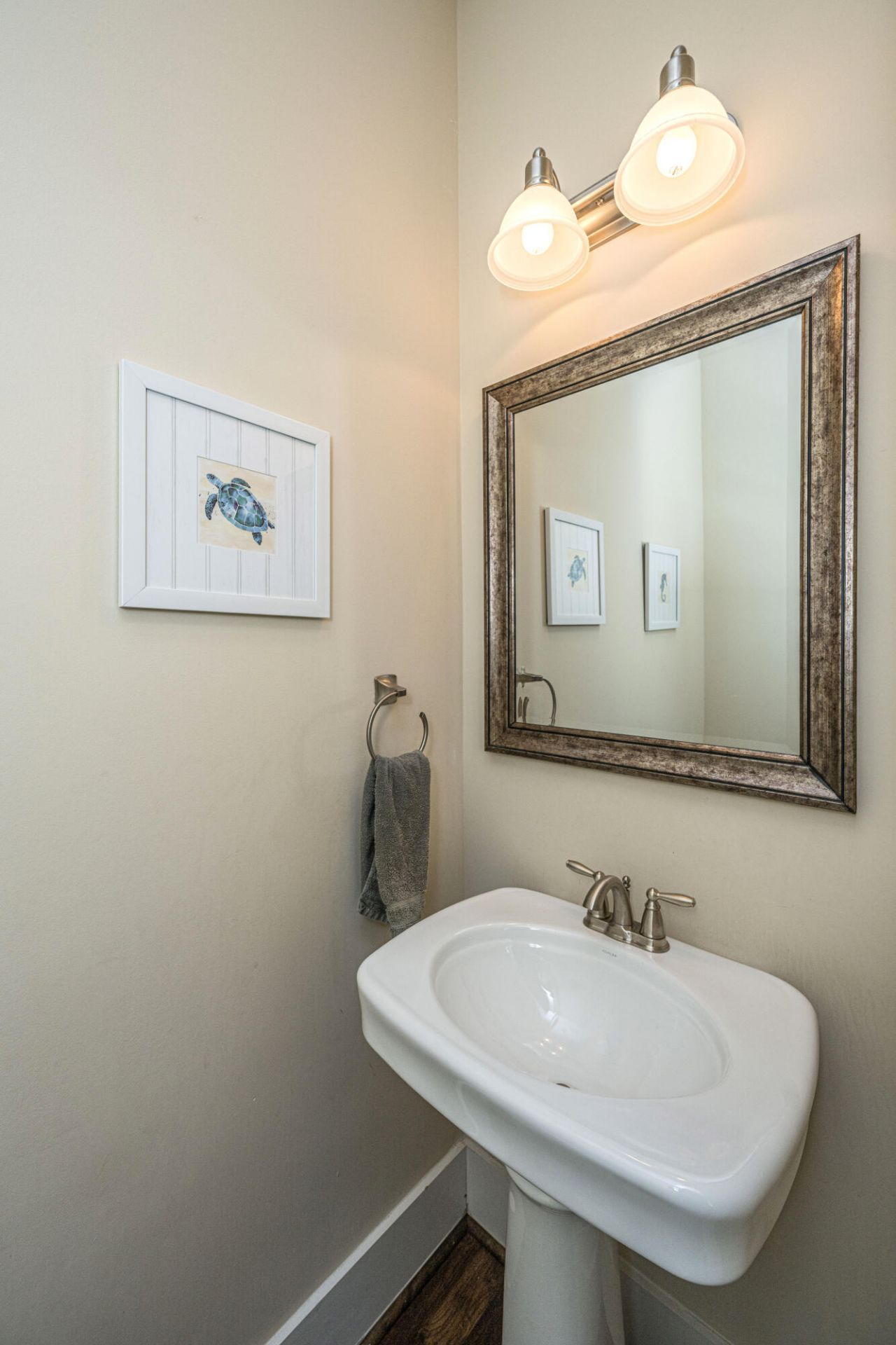 2810 Rivertowne Parkway Photo 15