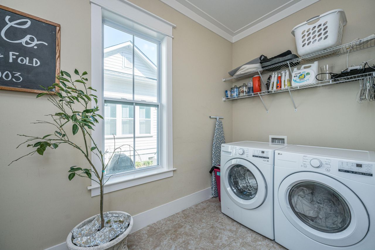 2810 Rivertowne Parkway Photo 16