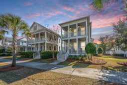 2810 Rivertowne Parkway photo 4