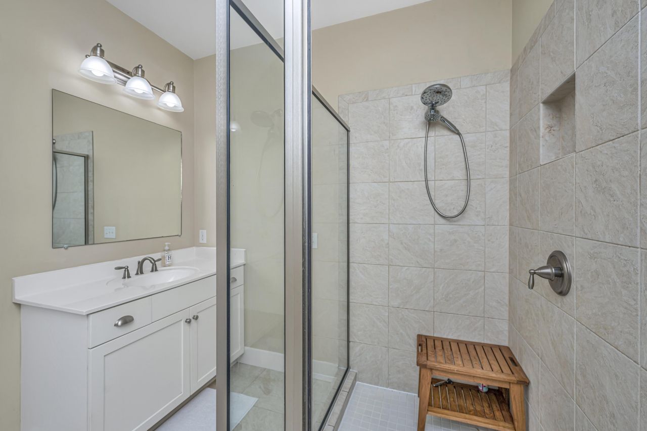 2810 Rivertowne Parkway Photo 23