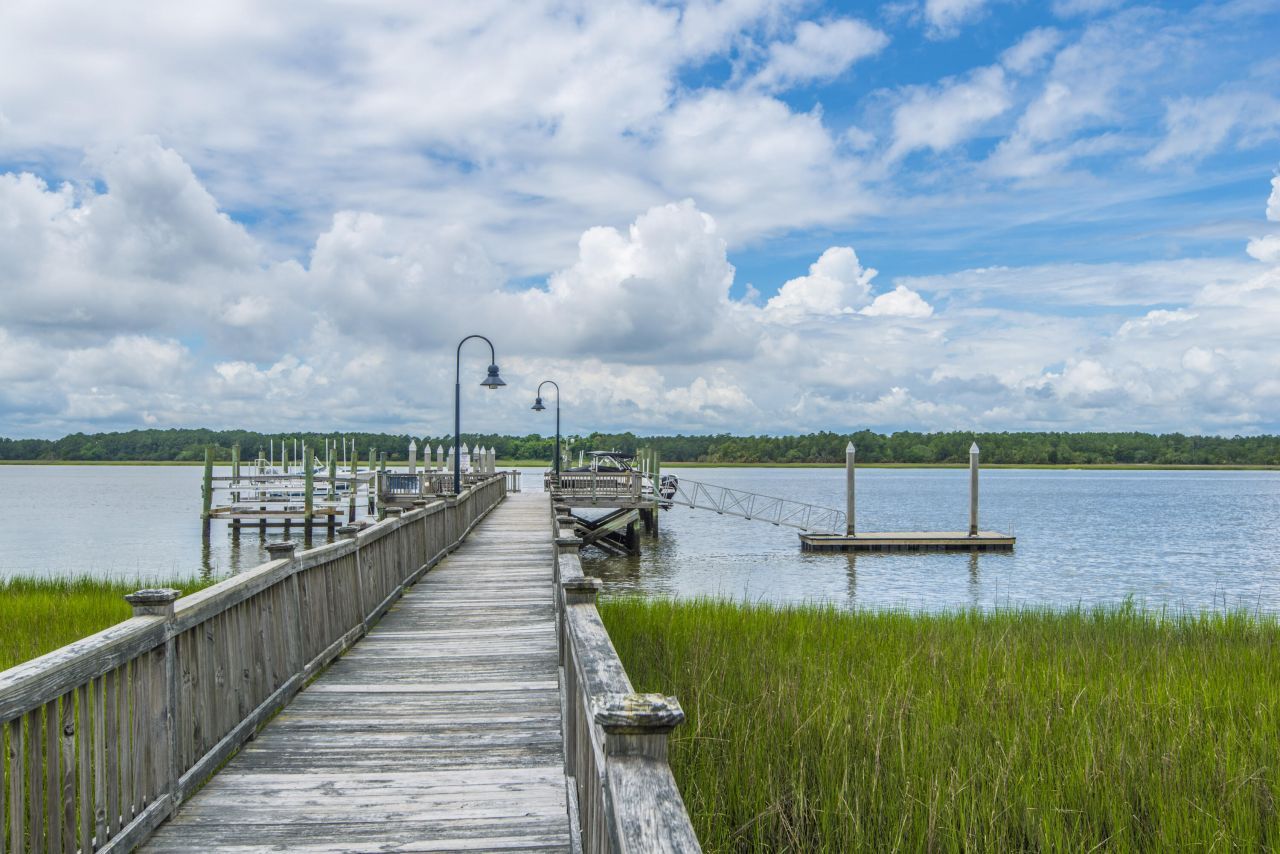 2810 Rivertowne Parkway Photo 35