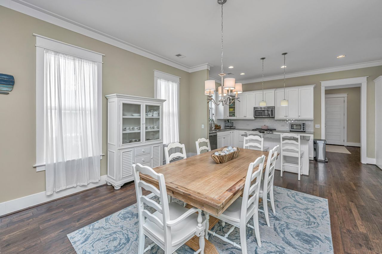 2810 Rivertowne Parkway Photo 7