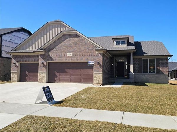 50797 Mistwood Drive, Macomb Township, Mi 48042