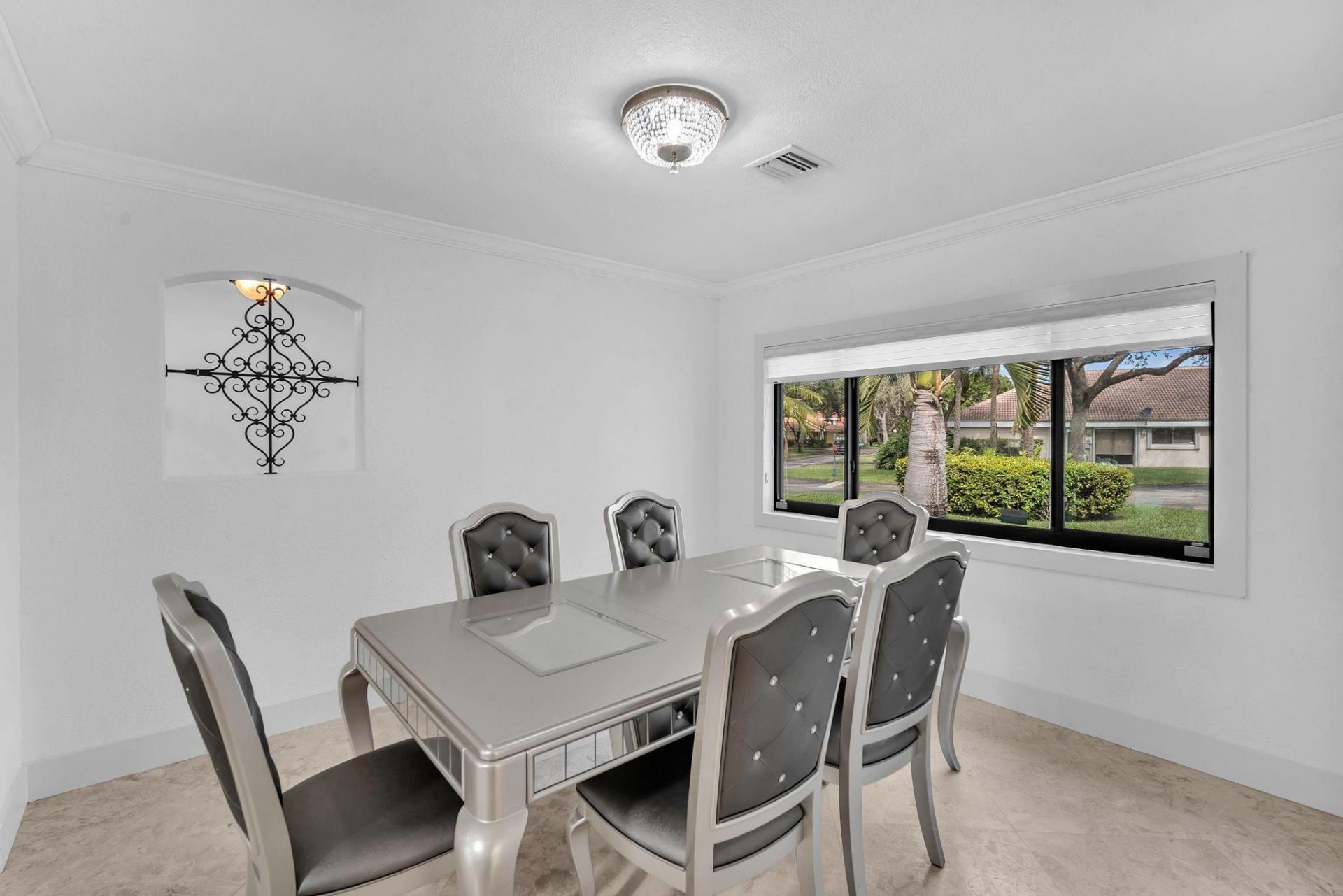 1830 NW 97th Avenue, Plantation, FL 33322 Photo