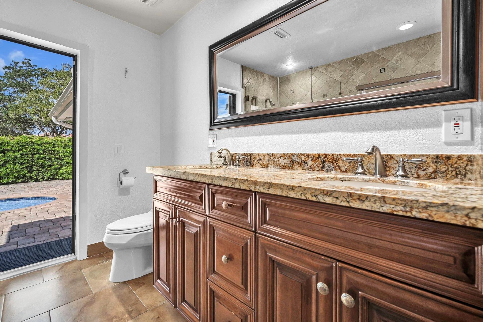 1830 NW 97th Avenue, Plantation, FL 33322 Photo