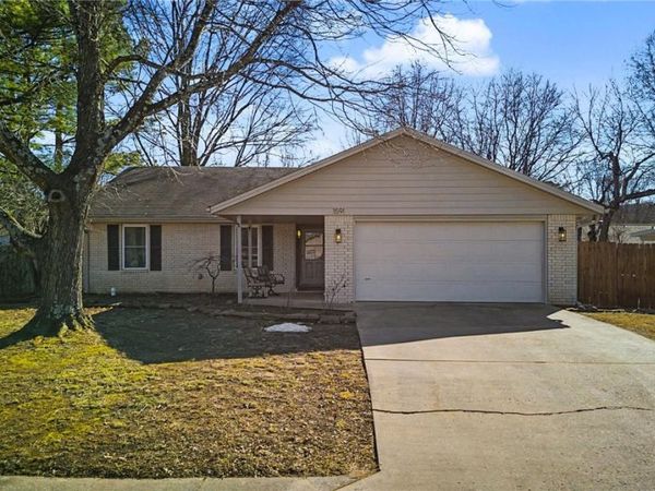 1591 E Cortland Street, Fayetteville, AR 72703