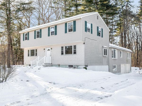 4 Therriault Avenue, Salem, NH 03079
