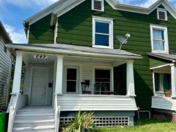 649 W Hopocan Avenue, Unit 1/2, Barberton, OH 44203