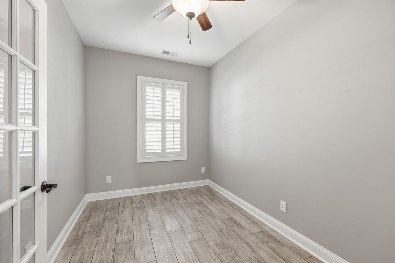 1132 Doubloon Dr. Photo 4