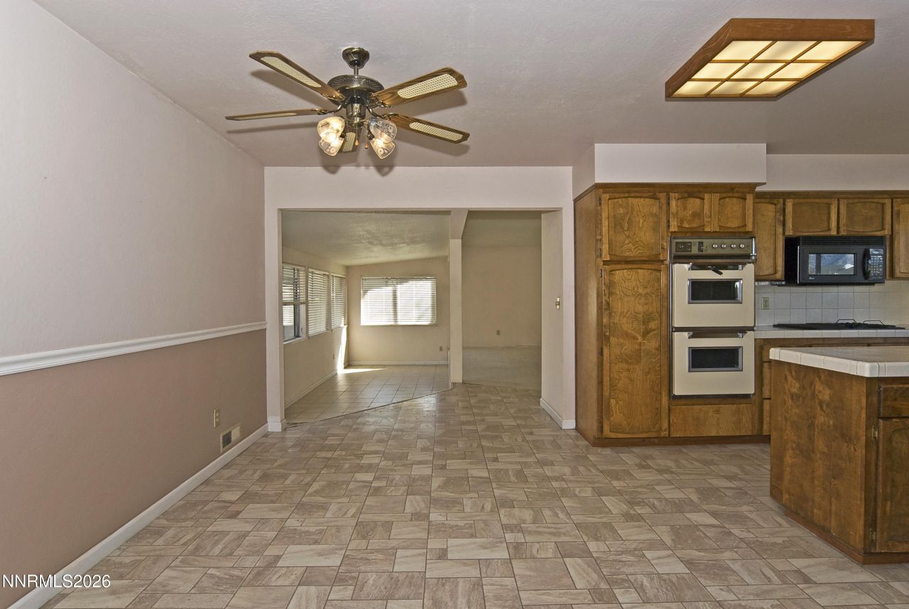 1611 Wildrose Drive, Minden, NV 89423 Photo