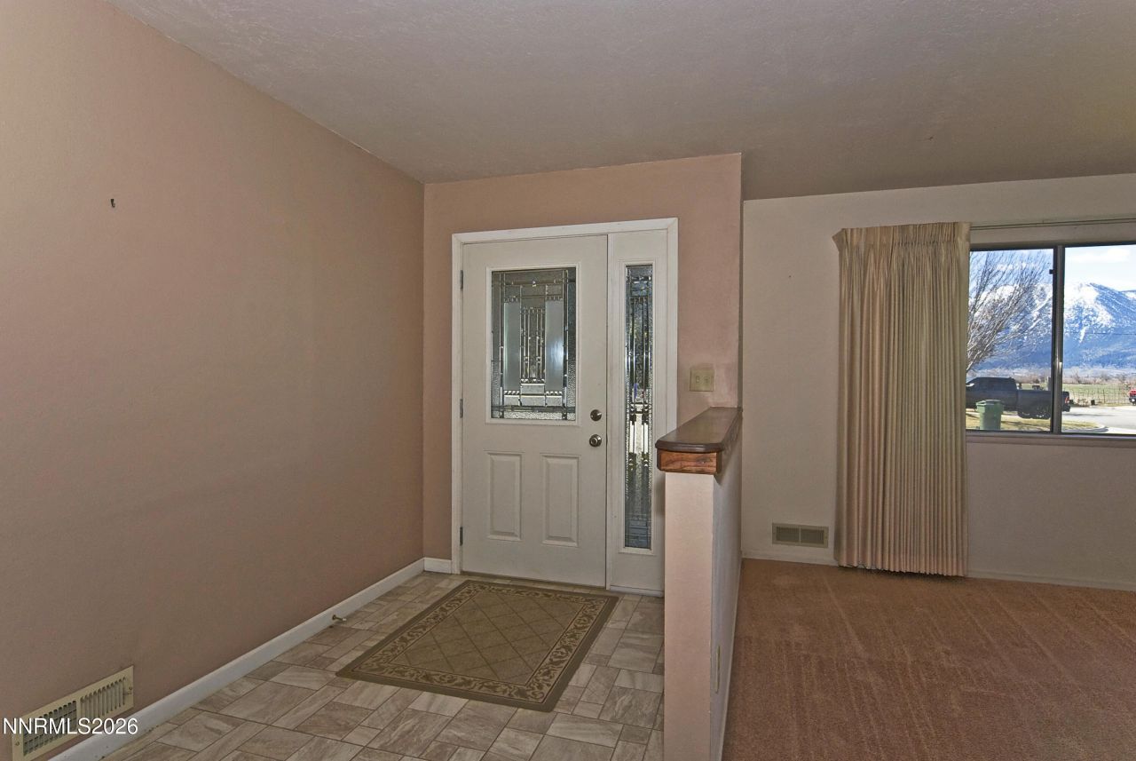1611 Wildrose Drive, Minden, NV 89423 Photo