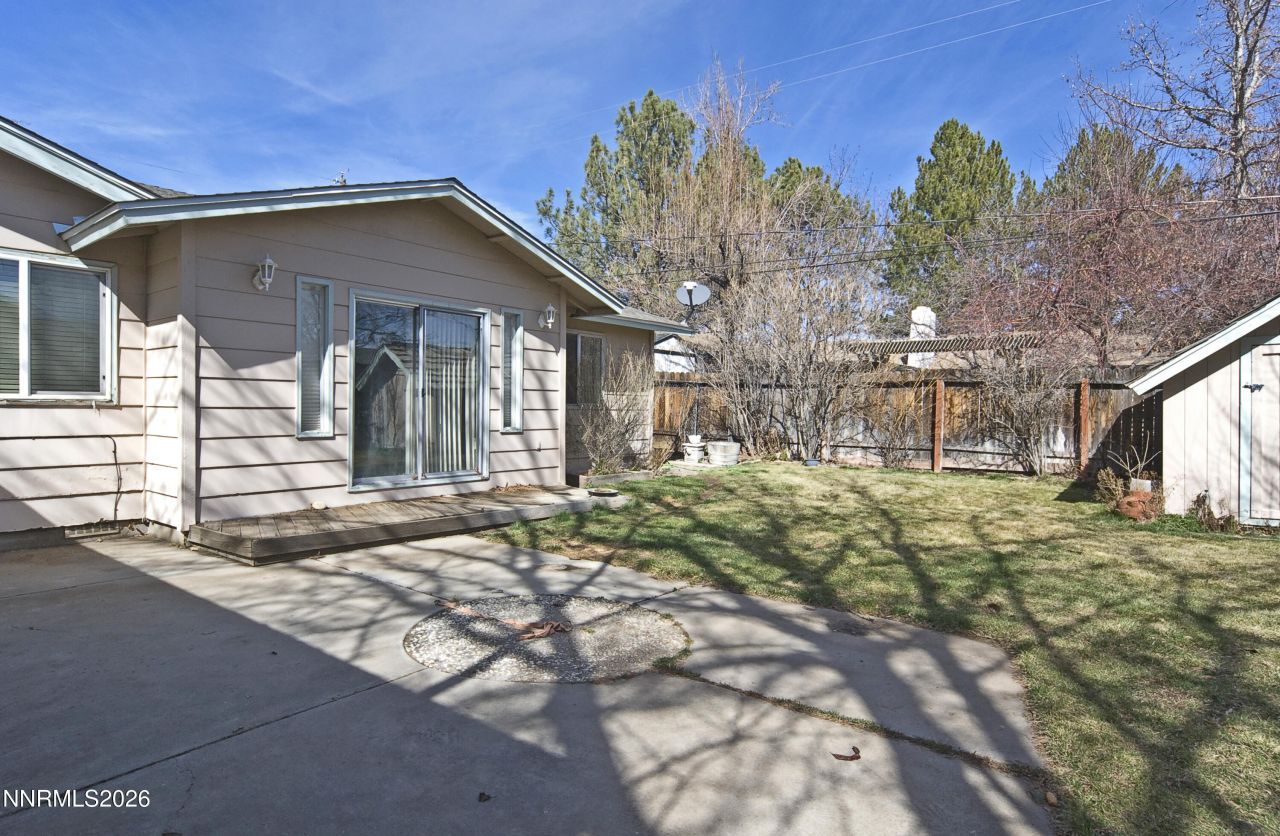1611 Wildrose Drive, Minden, NV 89423 Photo