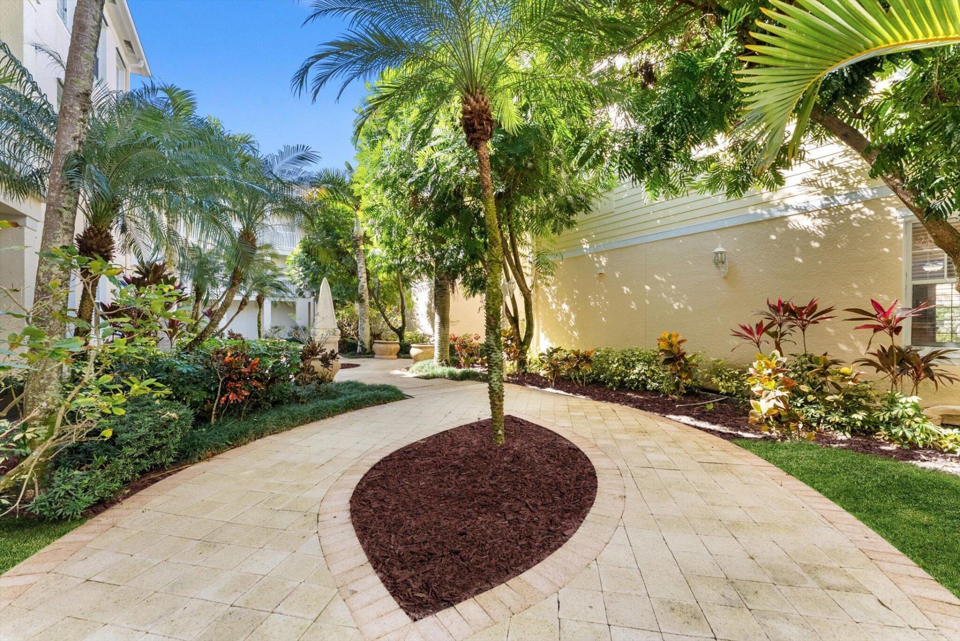 225 Murcia Drive, Unit 101, Jupiter, FL 33458 Photo