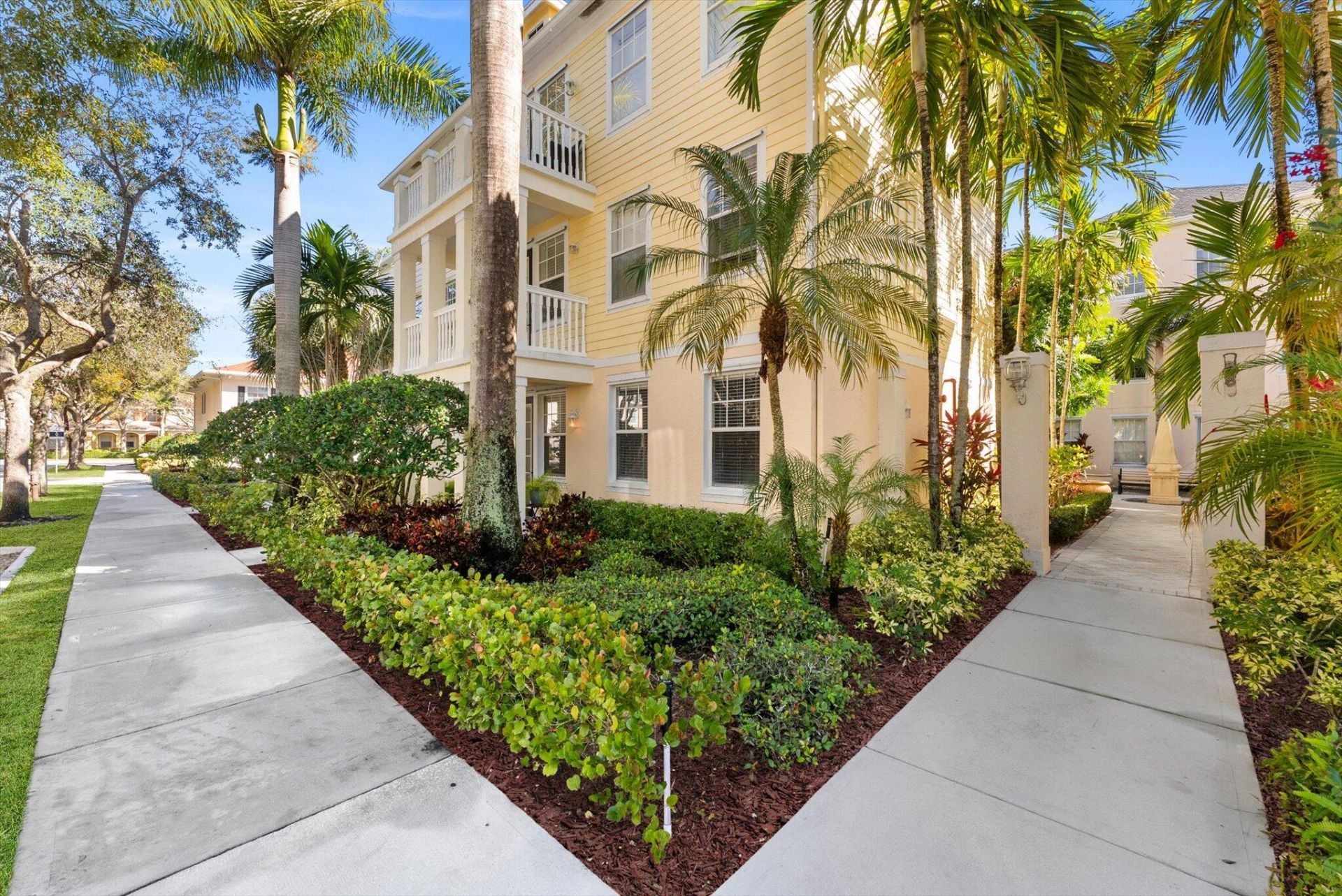 225 Murcia Drive, Unit 101, Jupiter, FL 33458 Photo