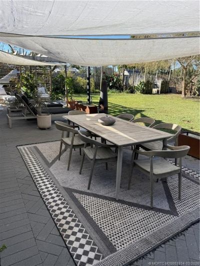 1092 SE Madison Avenue, Stuart, FL 34996 Photo