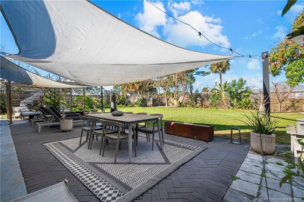 1092 SE Madison Avenue, Stuart, FL 34996 Photo