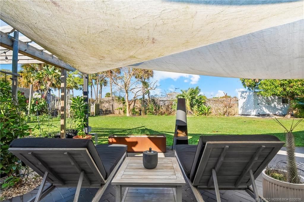 1092 SE Madison Avenue, Stuart, FL 34996 Photo