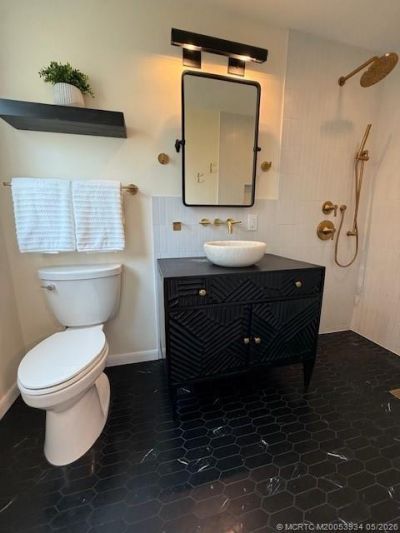 1092 SE Madison Avenue, Stuart, FL 34996 Photo