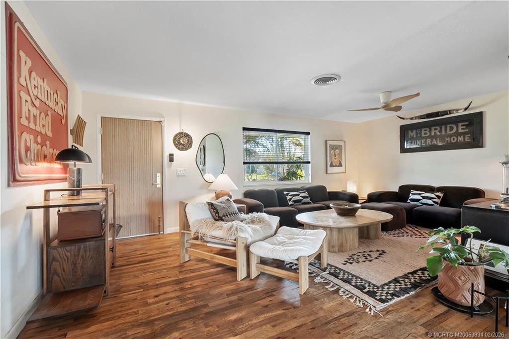 1092 SE Madison Avenue, Stuart, FL 34996 Photo