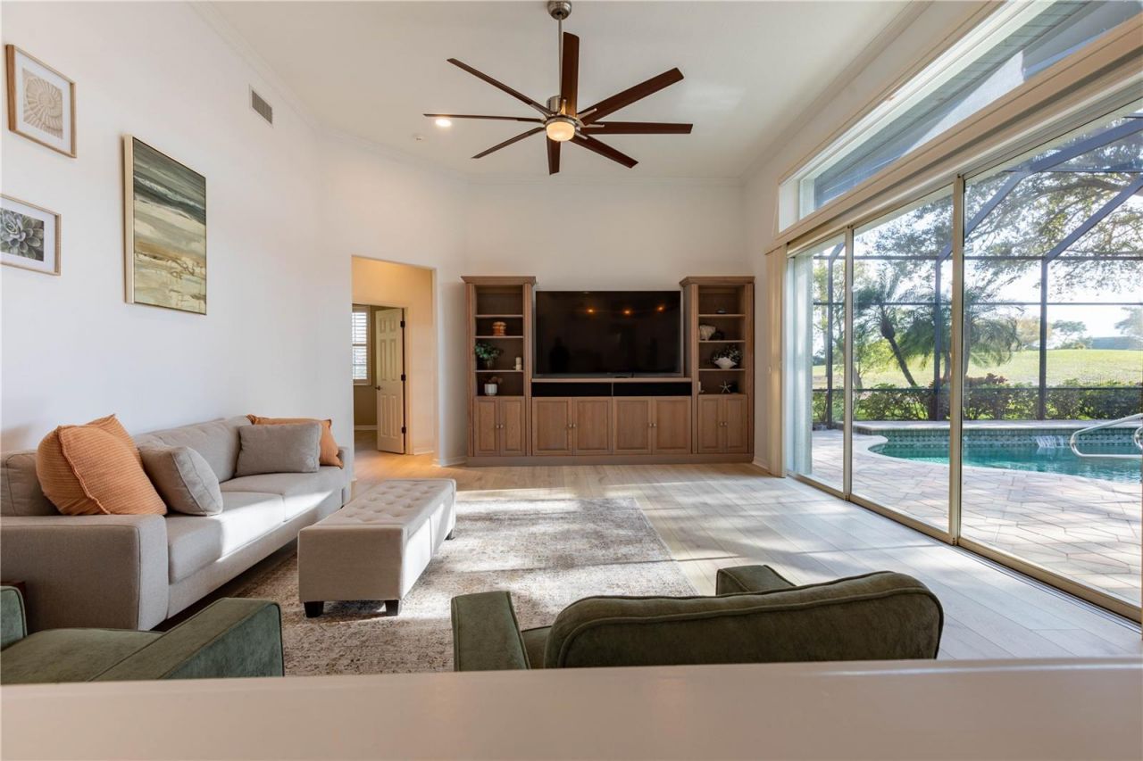 442 Tremingham Way, Venice, FL 34293 Photo