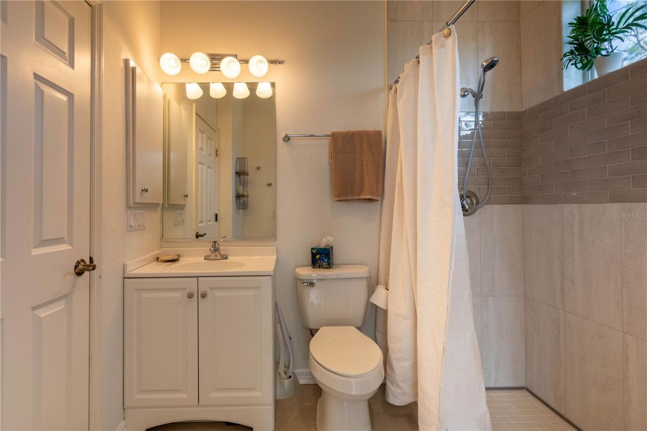 442 Tremingham Way, Venice, FL 34293 Photo