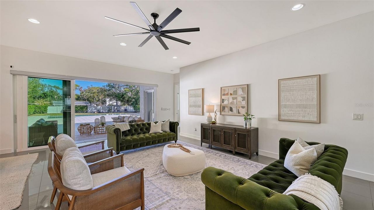 2215 Datura Street, Sarasota, FL 34239 Photo