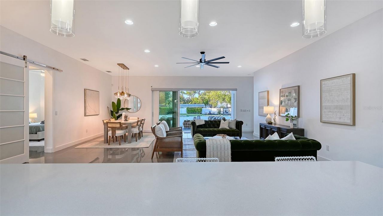 2215 Datura Street, Sarasota, FL 34239 Photo