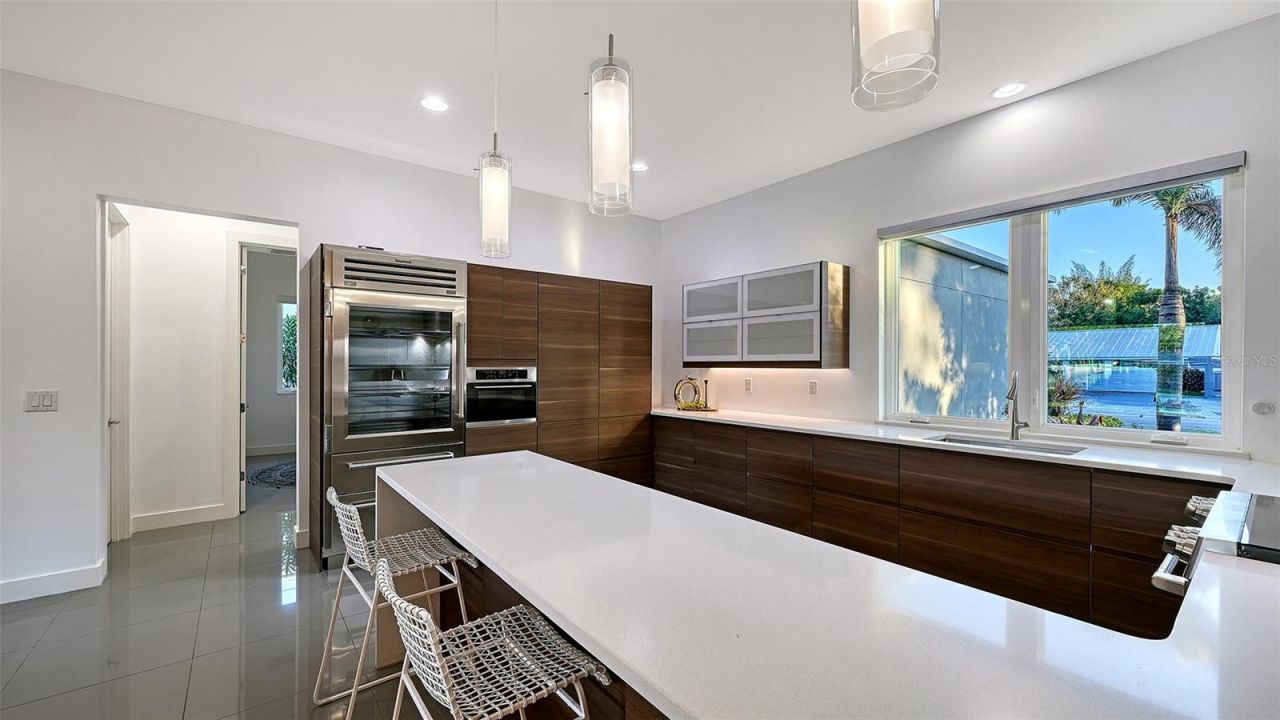 2215 Datura Street, Sarasota, FL 34239 Photo