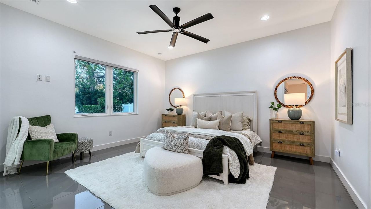 2215 Datura Street, Sarasota, FL 34239 Photo