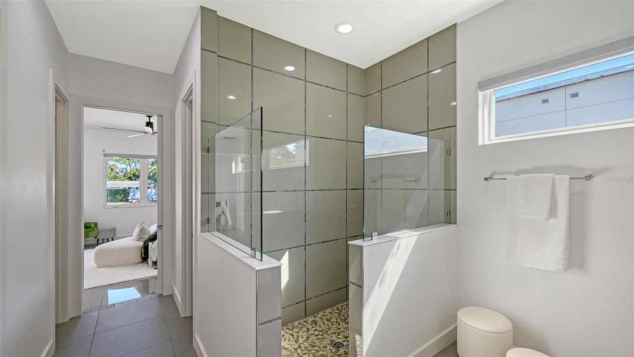 2215 Datura Street, Sarasota, FL 34239 Photo