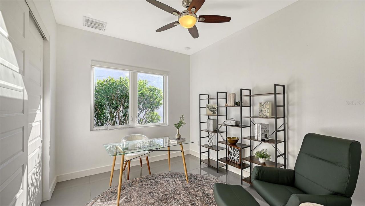 2215 Datura Street, Sarasota, FL 34239 Photo