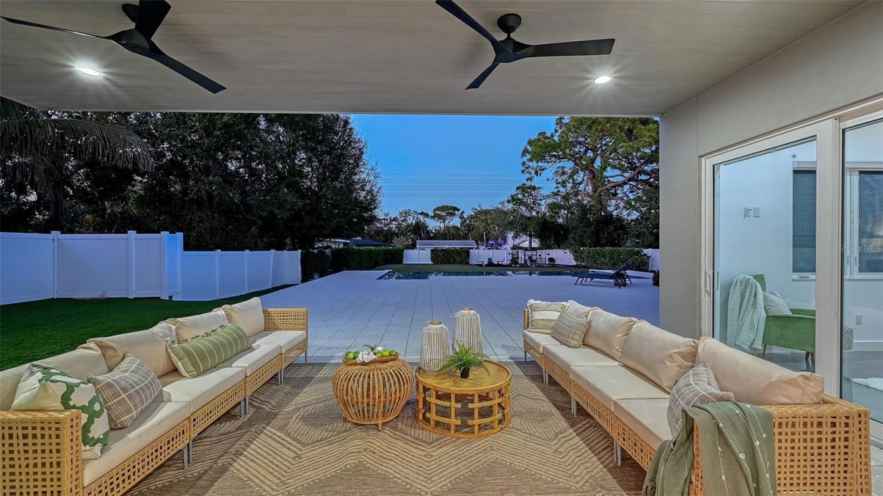 2215 Datura Street, Sarasota, FL 34239 Photo