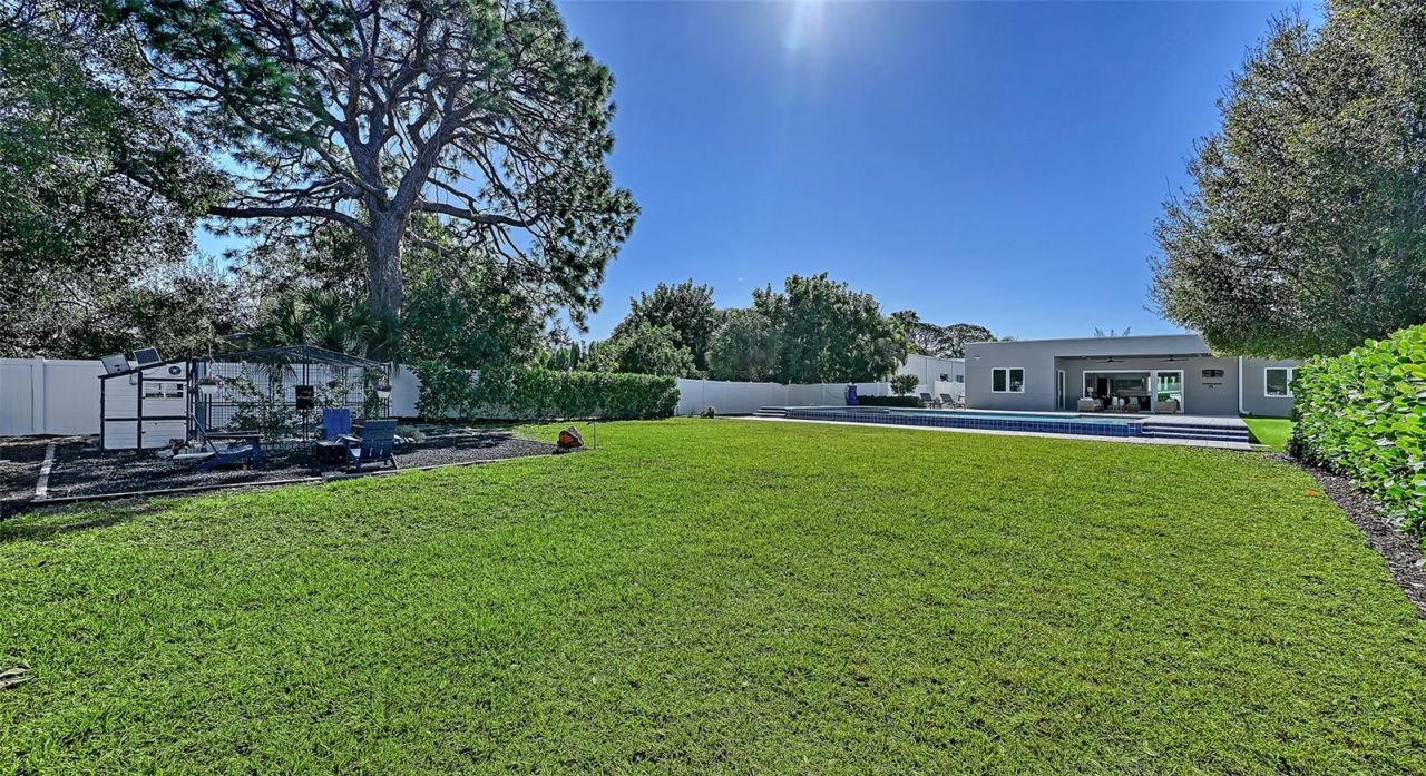 2215 Datura Street, Sarasota, FL 34239 Photo