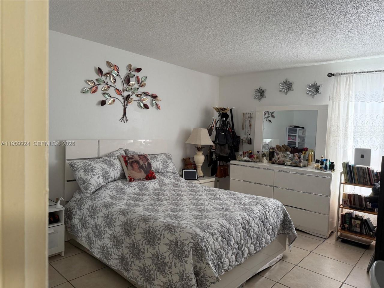 575 W 69th St , Unit 205, Hialeah, FL 33014 Photo