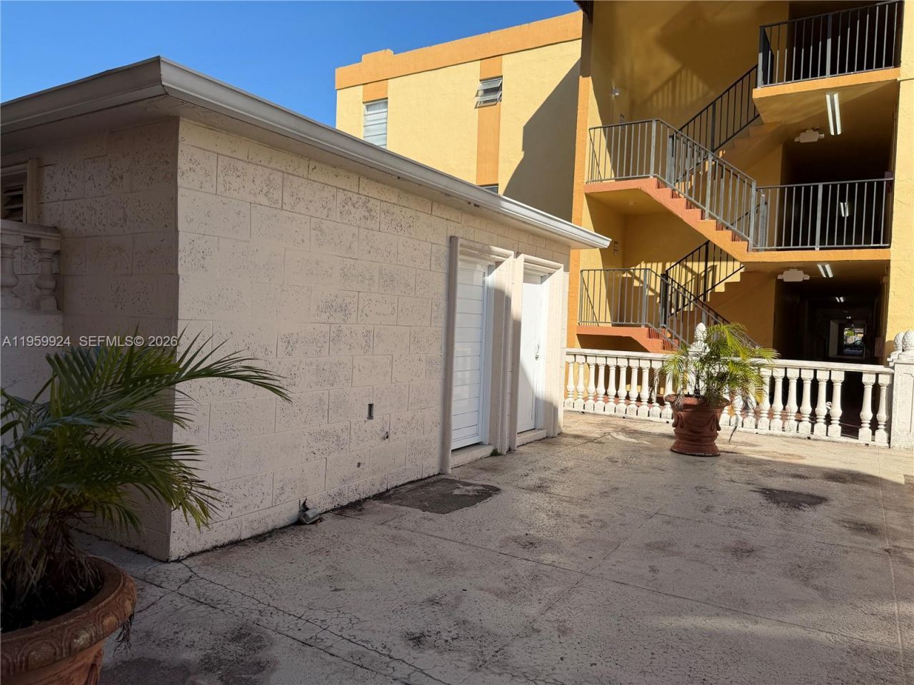 575 W 69th St , Unit 205, Hialeah, FL 33014 Photo