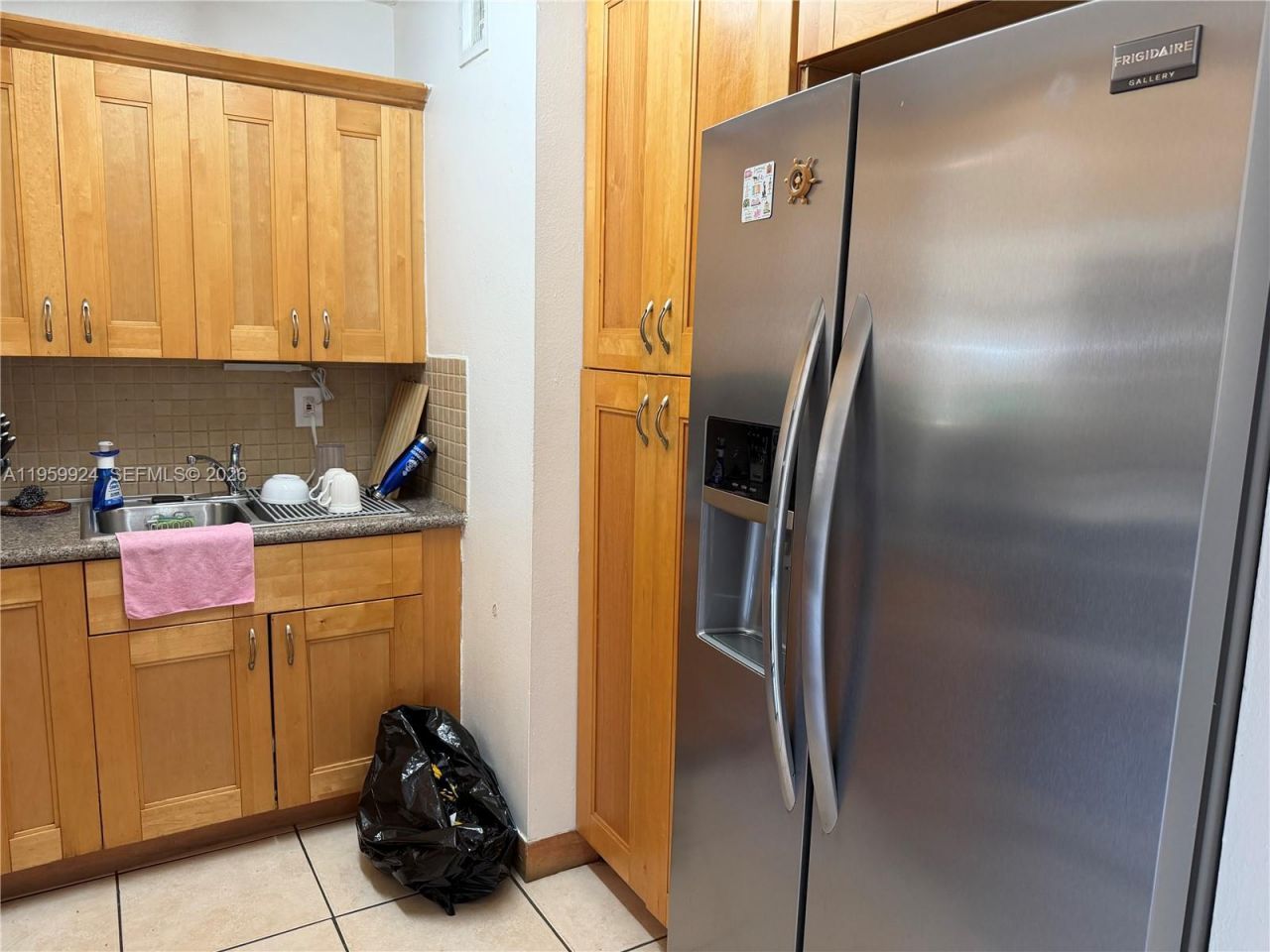 575 W 69th St , Unit 205, Hialeah, FL 33014 Photo