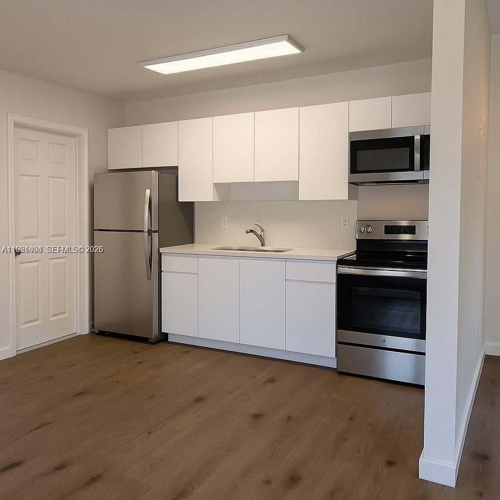 3021 NW 17th St, Fort Lauderdale, FL 33311 Photo