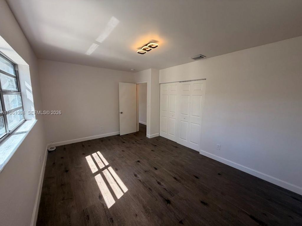 3021 NW 17th St, Fort Lauderdale, FL 33311 Photo