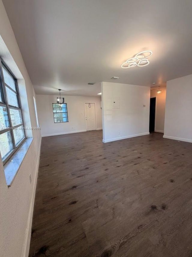 3021 NW 17th St, Fort Lauderdale, FL 33311 Photo