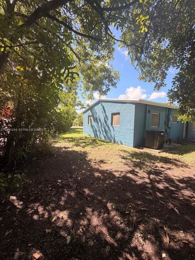 3021 NW 17th St, Fort Lauderdale, FL 33311 Photo