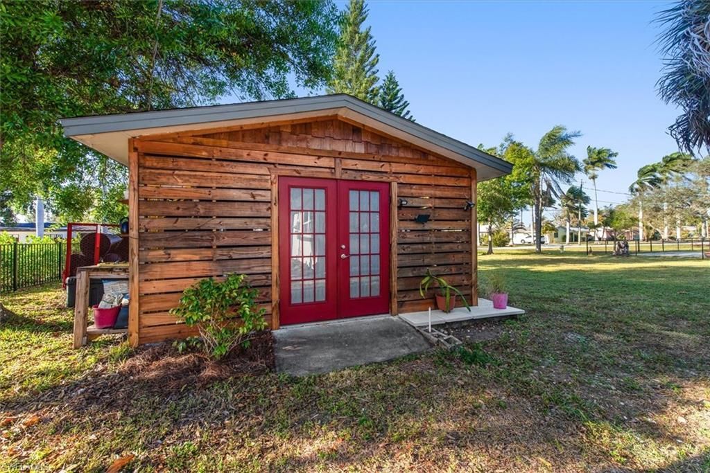 3945 Edgewood Ave, Fort Myers, FL 33916 Photo