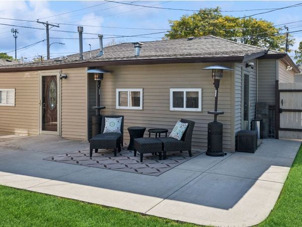 3510 Saint Paul Avenue, Unit CH, Bellwood, IL 60104